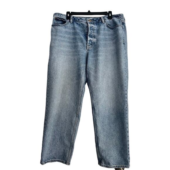Women's Straight Leg Jeans - Light Blue - Picture 1 of 5
